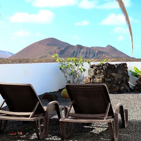 Casa Nusa La Santa Luaran gambar