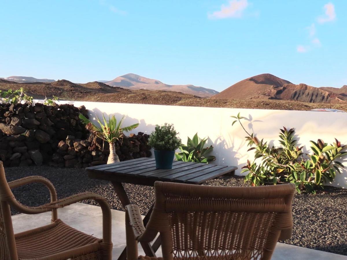 Casa Nusa La Santa Luaran gambar