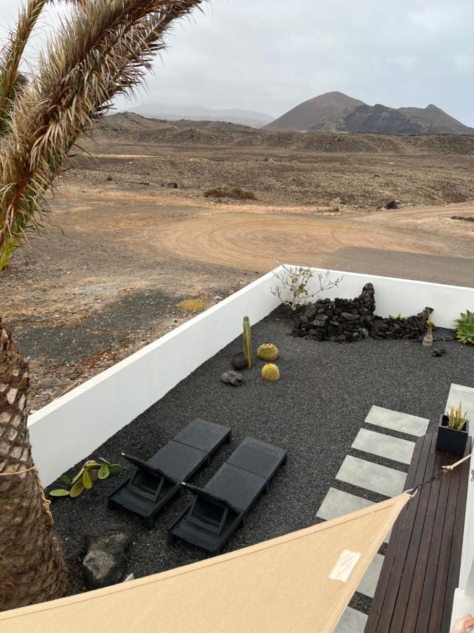 Casa Nusa La Santa Luaran gambar